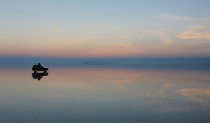 Droom weg bij deze magische video van Uyuni