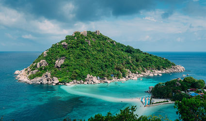 One flight, six islands: Hawaii to Micronesia